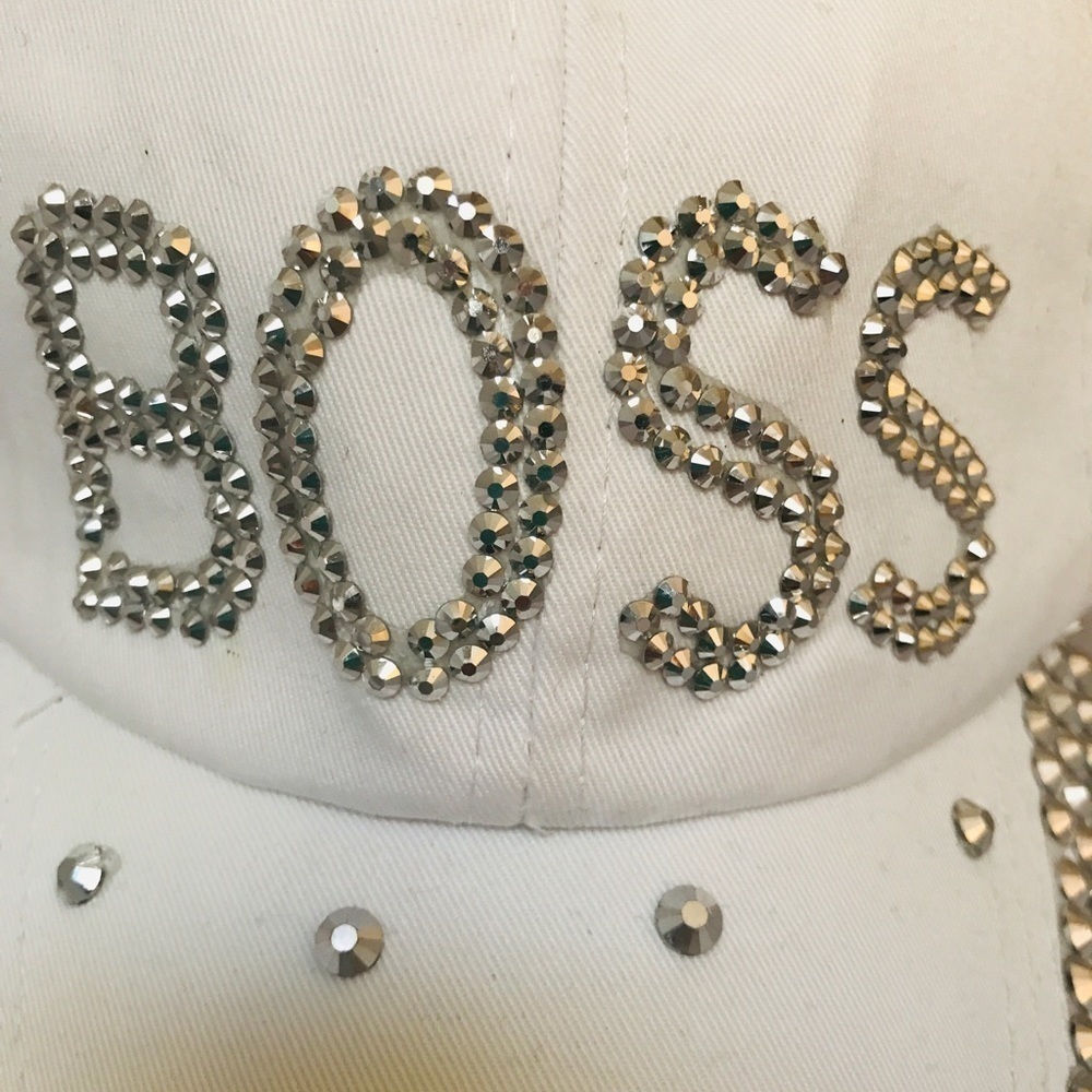 Like new BOSS white adjustable hat - Picture 2 of 5